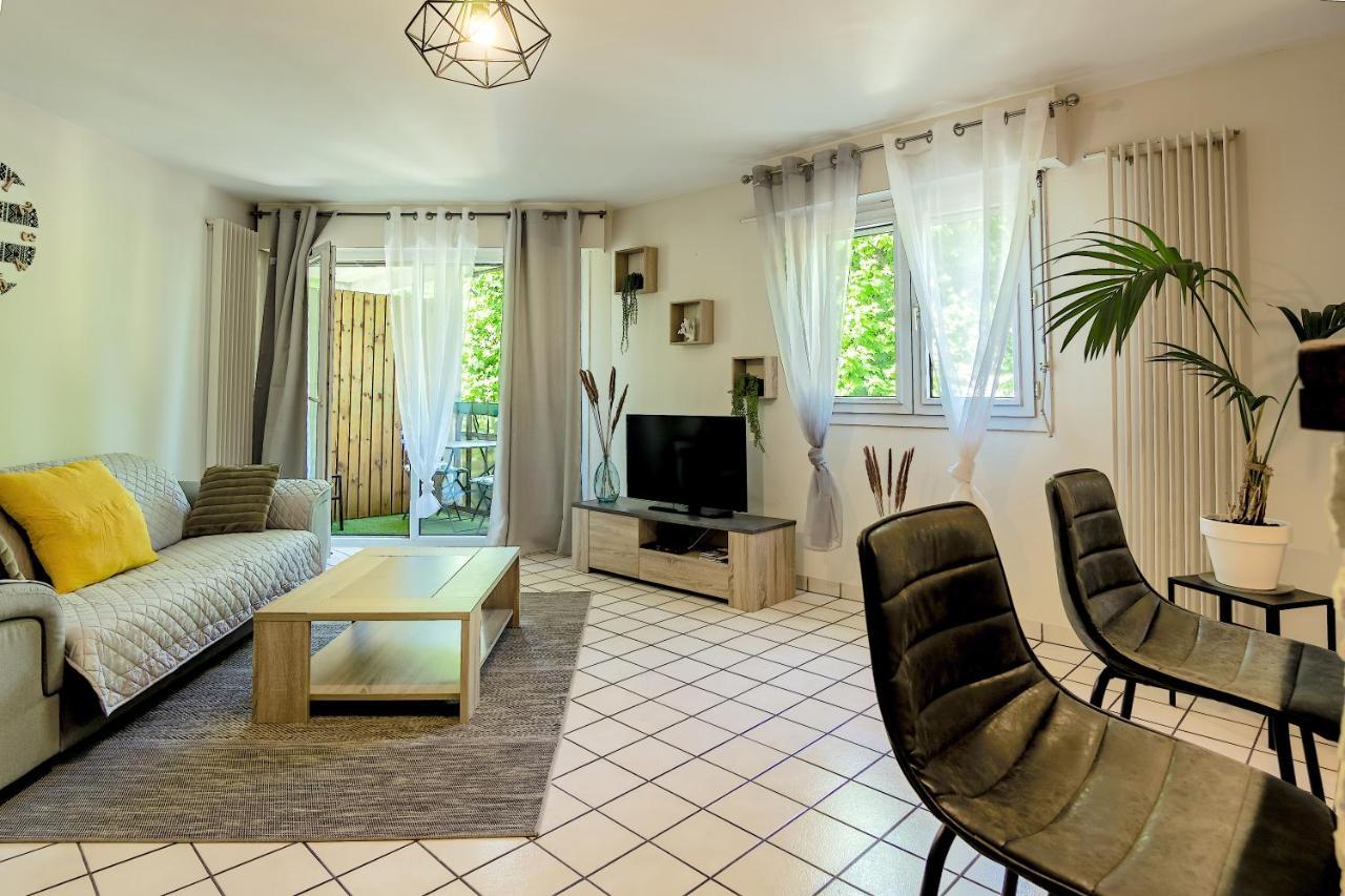 100 Geneve Joli T2 Avec Place De Parking Privee Аннесі Екстер'єр фото